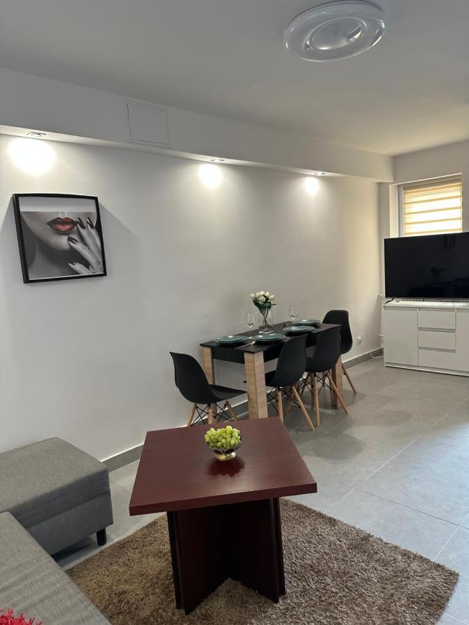 Апартаменти Apartament Medalionow Z Parkingiem Люблін Екстер'єр фото