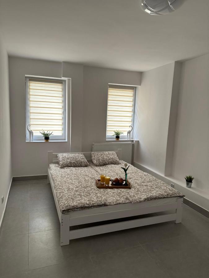 Апартаменти Apartament Medalionow Z Parkingiem Люблін Екстер'єр фото